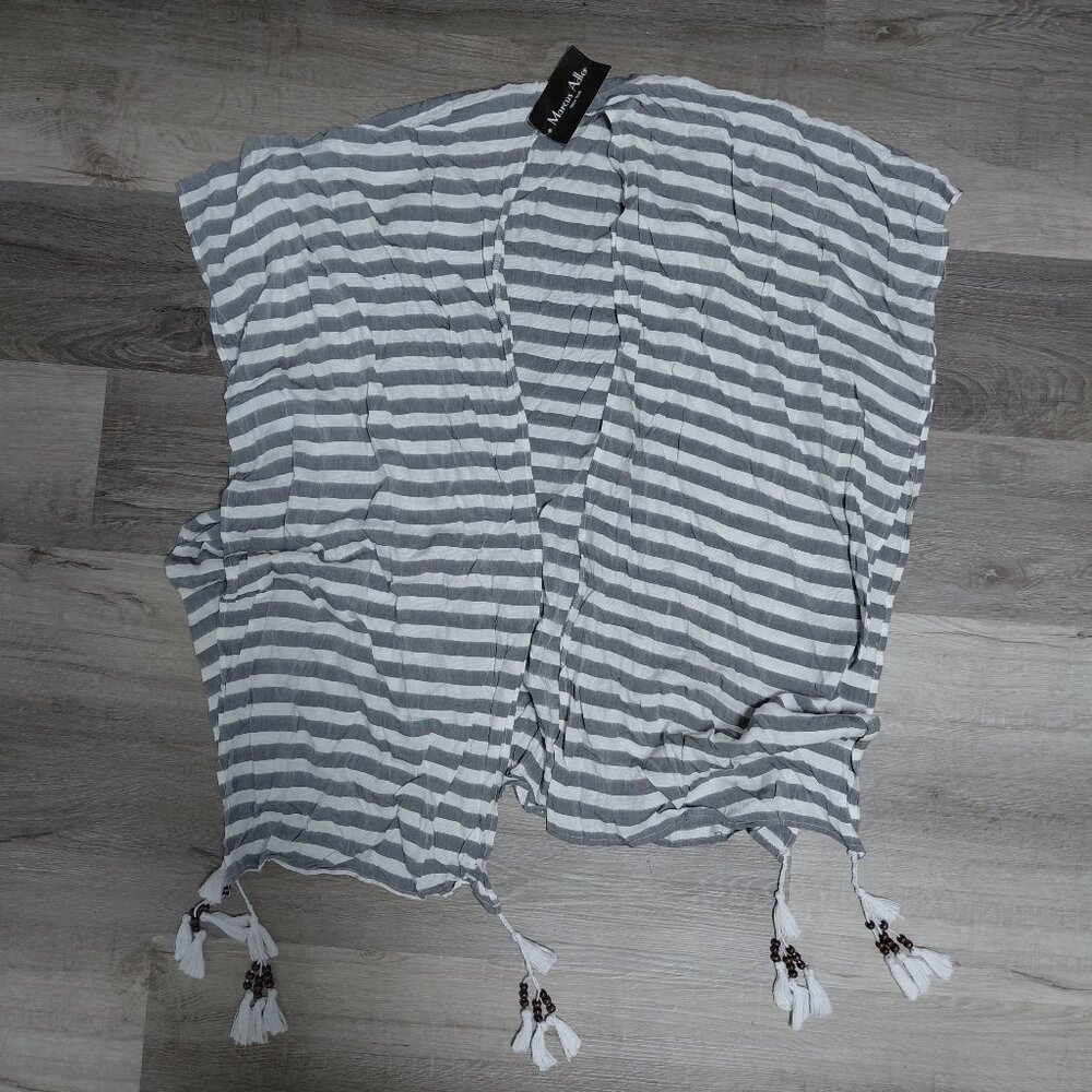 Marcus Alder Grey and White Striped Topper with Tassels